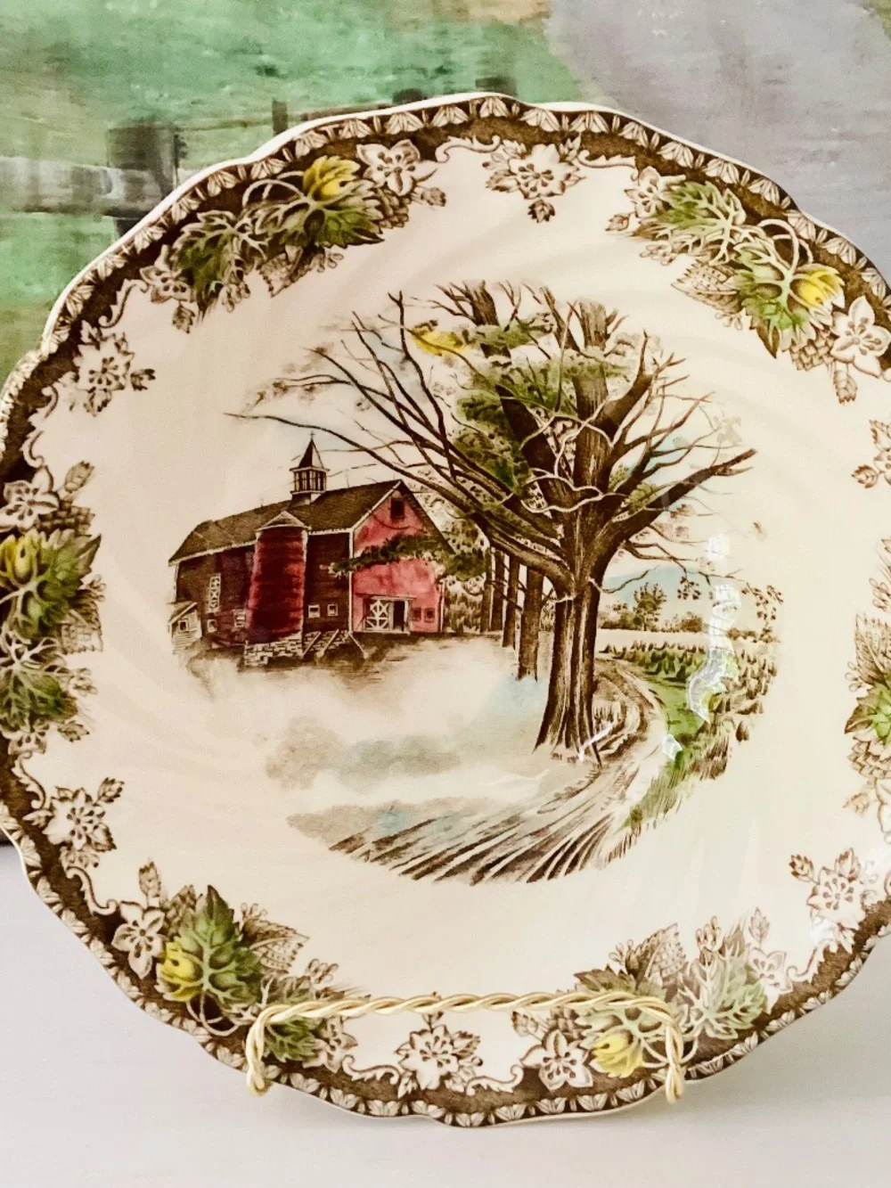 Johnson Bros The Friendly Village 8¼ Serving Vegetable Bowl Autumn Mists ENGLAND
